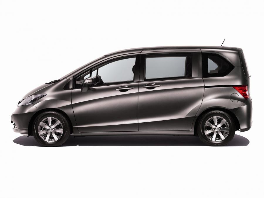  Honda Freed 2010 года  (фото 2 из 4)